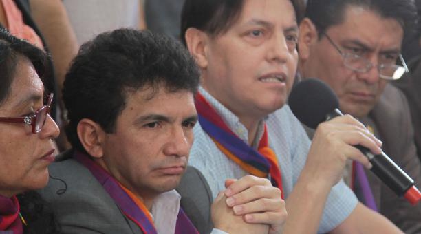 Cléver Jiménez y Fernando Villavicencio están en líos. Foto: Archivo/ ÚN