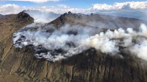 Los cinco mega incendios ocurrieron entre junio y agosto de este año. El más grave de ellos tuvo lugar el 12 de julio, en el cerro Atacazo, donde se quemaron 382 hectáreas. Foto: Cortesía
