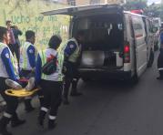 Seis estudiantes de la Unidad Educativa Santa Mariana de Jesús resultaron heridos en un accidente de tránsito. Foto: Paúl Rivas / ÚN