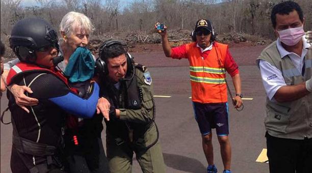 Tras 18 horas de intensa búsqueda, los equipos de rescate localizaron a la turista estadounidense. Foto: Twitter ECU911