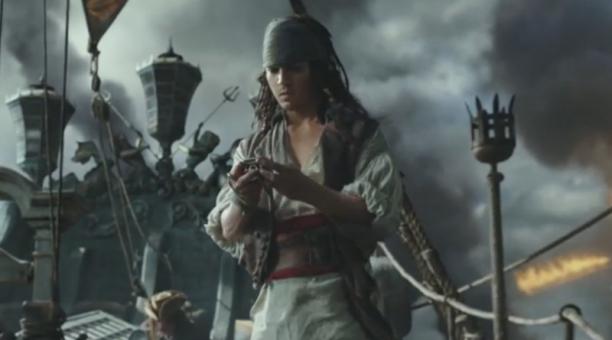 Jack Sparrow y su aparición en una escena de la película Piratas del Caribe 5. Foto: Captura
