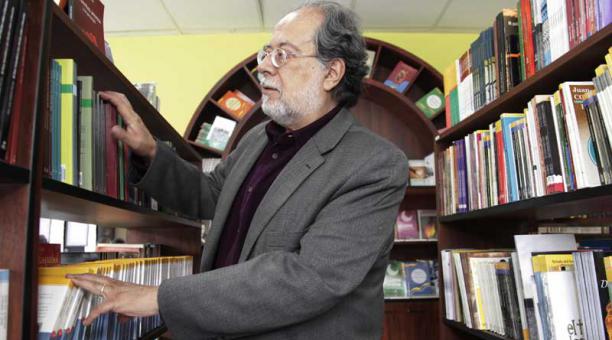 El escritor Iván Égüez lidera la revista. Foto: Archivo / ÚN