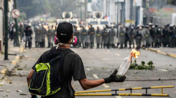 Las protestas en Venezuela dejan varios muertos en Caracas. Foto: AFP