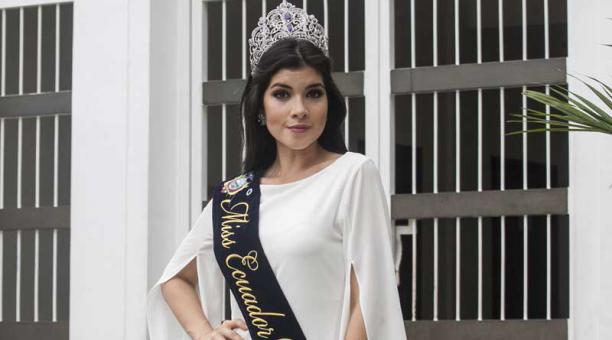 Daniela Cepeda Matamoros, guayaquileña de 22 años, se coronó como nueva Miss Ecuador. Foto: Enrique Pesantes / ÚN