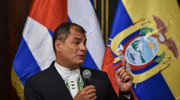 El presidente Rafael Correa durante su conferencia en el Aula Magna de la Universidad de la Habana, Cuba. Foto: AFP