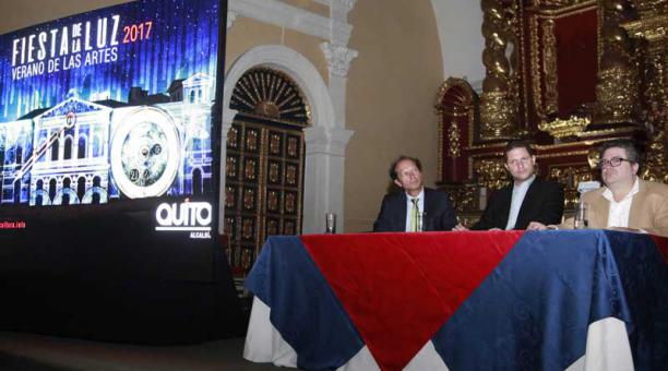 El alcalde Rodas en la presentación oficial del llamado Verano de las Artes. Foto: Paúl Rivas / ÚN