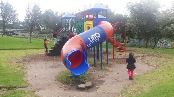 El Parque de la Mujer en el noroccidente de Quito es uno de los espacios adecuados con nuevos juegos. Foto: ÚN