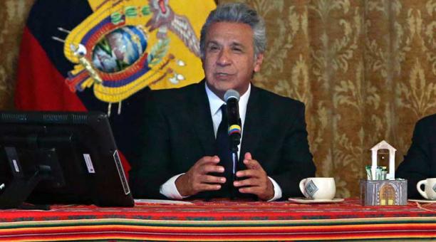 El presidente Lenín Moreno en Carondelet el pasado 2 de agosto. El Primer Mandatario vetó este lunes 7 de agosto del 2017 parcialmente la ley de plusvalía. Foto: AFP