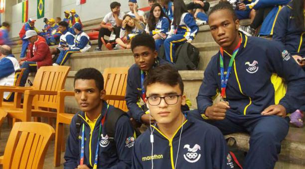 Los boxeadores ecuatorianos durante su participación en los Sudamericanos de la Juventud en Chile. Foto: Twitter del Ministerio del Deporte