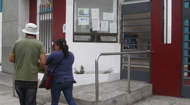 Los padres de los niños acudieron a realizar la denuncia el pasado martes 10 de octubre del 2017 ante las autoridades de justicia. Foto: Joffre Flores / ÚN
