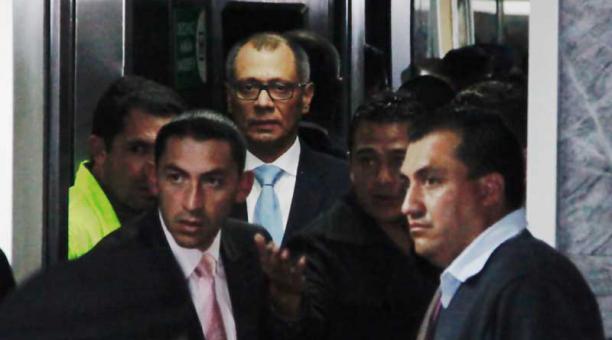 Jorge Glas a su ingreso a la Corte Constitucional. Foto: Patricio Terán / ÚN