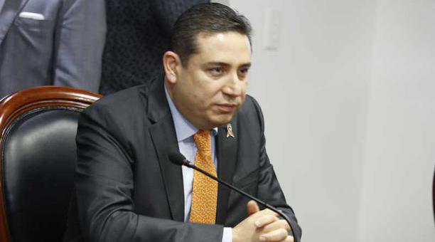 Eduardo Mangas renunció a su cargo como Secretario General de la Presidencia. Foto: Archivo / ÚN