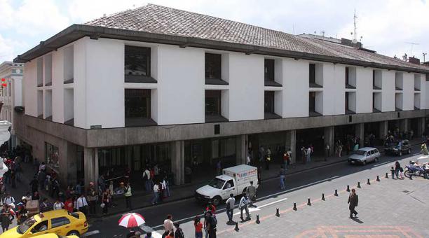 Imagen referencial. Además de los dos concejales, ocho funcionarios del Municipio de Quito también fueron retenidos. Foto: archivo ÚN