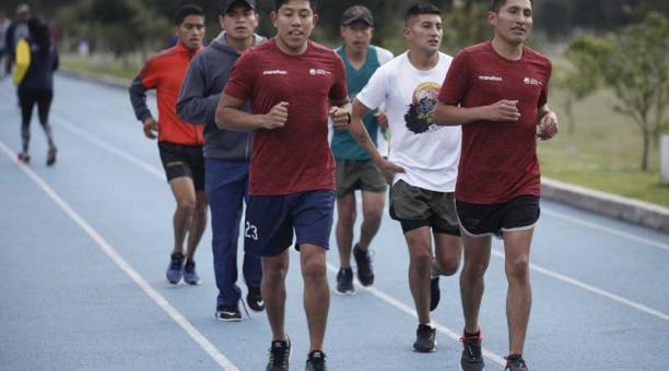 Los deportistas que correrán la Quito-ÚLTIMAS tienen sus últimos días de preparación. Foto: Archivo / ÚN