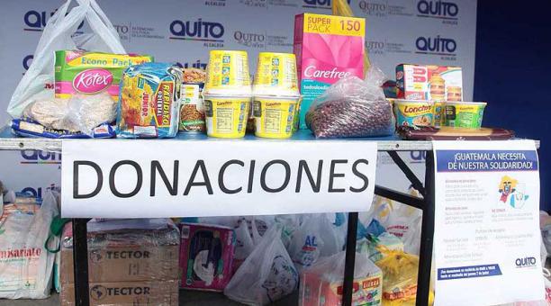 Lleve los donativos para los hermanos de Guatemala a los puntos de acopio, como el de la Epmaps. Foto: ÚN