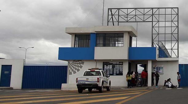 Héctor M. cumple dos condenas por delitos de asesinato, en la cárcel de Latacunga. Foto: archivo / ÚN