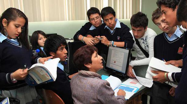 El concurso le apunta a apoyar al mejoramiento de la educación. Foto: Betty Beltrán / ÚN