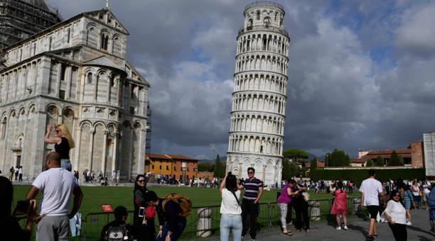 La torre de Pisa es un atractivo turístico italiano. Foto: Miguel Medina / AFP