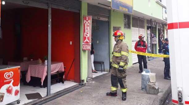 En el norte, deflagración por gas acumulado. Foto: Cortesía Bomberos Quito