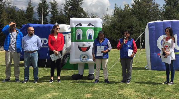 El sábado 2 de febrero, en Quitumbe (sur), se lanzó el manual ‘Quito a reciclar’. Foto: Ana Guerrero / ÚN
