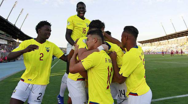La Selección Sub 20 de Ecuador goleó a Venezuela y se coronó campeón del Sudamericano que se jugó en Chile. Foto: AFP