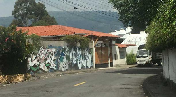 Los robos que se hacen con la moto son repetidos en el barrio San Gabriel, cuentan los vecinos. Foto: Eduardo Terán / ÚN