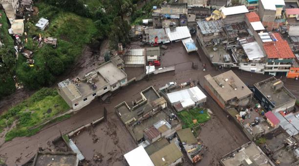 Un aluvión se produjo la tarde de este viernes 22 de marzo del 2019 en el sector de El Pinal Alto. Foto: Cortesía