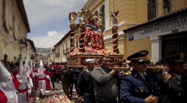 La procesión del Señor de la Justicia será el domingo 31 de marzo del 2019, en el Centro de Quito. Foto: archivo / ÚN