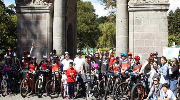 Ayer, 28 de abril del 2019, se festejaron los 16 años del ciclopaseo en Quito. Foto: cortesía