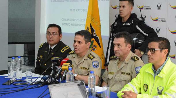 Uno de los operativos se ejecutó la noche del lunes 6 de mayo que se prolongó hasta la madrugada del martes 7 en el sector de Iñaquito. Foto: Twitter Policía Nacional