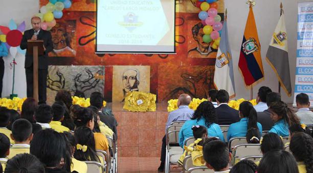 El evento de presentación tuvo lugar en la renovada sala de audiovisuales. Foto: cortesía U.E. Carlos Larco Hidalgo