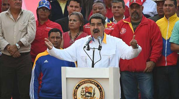 Nicolás Maduro vaticinó un triunfo del chavismo, de producirse esas votaciones. Foto: AFP