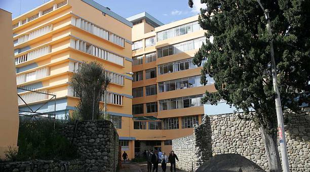Las agresiones se registraron en el Hospital Vicente Corral Moscoso, de Cuenca. Foto: archivo / ÚN