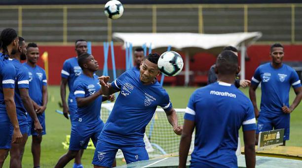 La Selección de Ecuador se entrenó, ayer, 19 de junio del 2019, en suelo brasileño, en Salvador. Foto: EFE