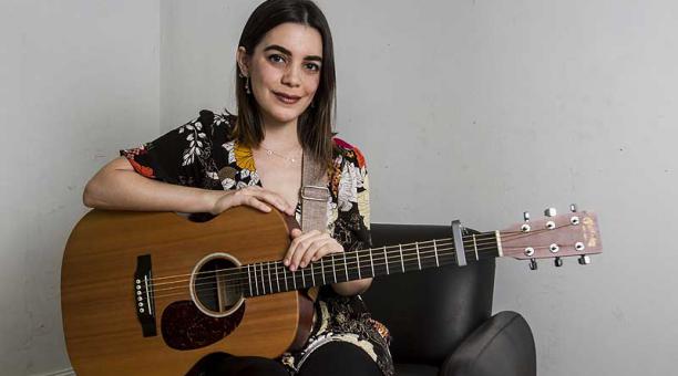 María Cecilia Jurado Noboa, Ceci Juno, tiene  27 años. Inició su carrera como solista en 2014. Foto: Enrique Pesantes / ÚN