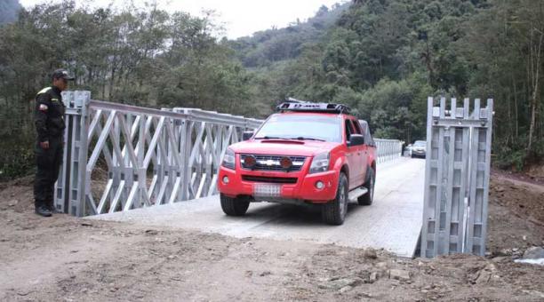 EL paso solo está permitido para vehículos livianos. Foto: Twitter Ministerio de Transporte y Obras Públicas del Ecuador