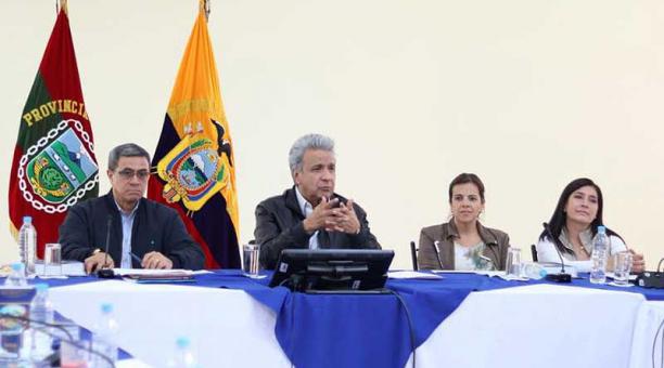 Los nuevos ministros estuvieron presentes en el Gabinete Ampliado que se realizó ayer, 27 de junio del 2019 en Baños de Agua Santa. Foto: Twitter Comunicación Ecuador