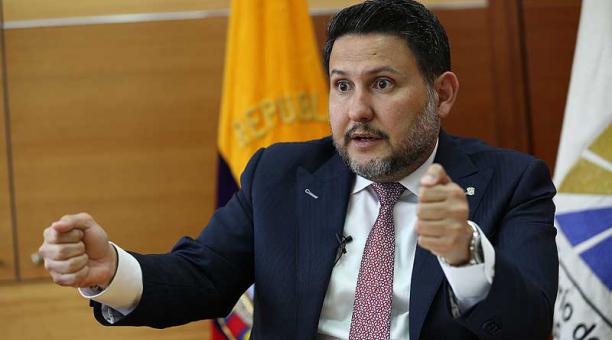 El ministro de Transporte y Obras Públicas de Ecuador, Gabriel Martínez, señaló que se está desperdiciando a un inversionista para el proyecto. Foto: EFE