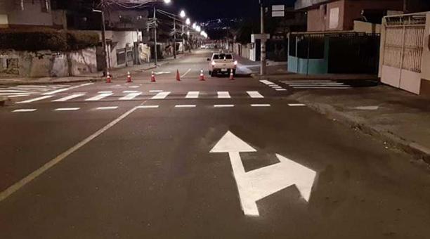 Algunas calles del sector ahora tienen las flechas de sentido para otro lado. Foto: cortesía Municipio de Quito