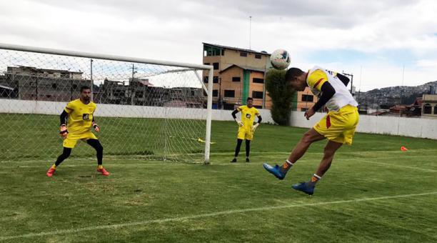 El cuadro oriental continúa con sus entrenamientos en el Gonzalo Pozo. Foto: Cortesía Sociedad Deportiva Aucas