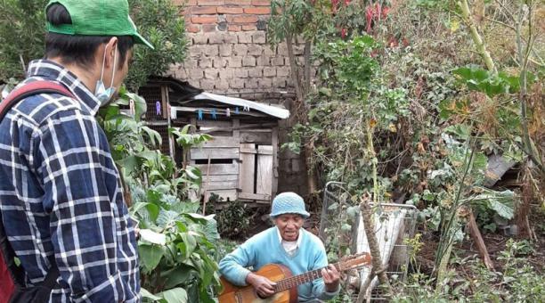 Varios vecinos han compartido su música y riqueza de su tradición oral.