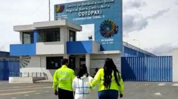 La mujer fue llevada a la cárcel de Cotopaxi. Foto: cortesía