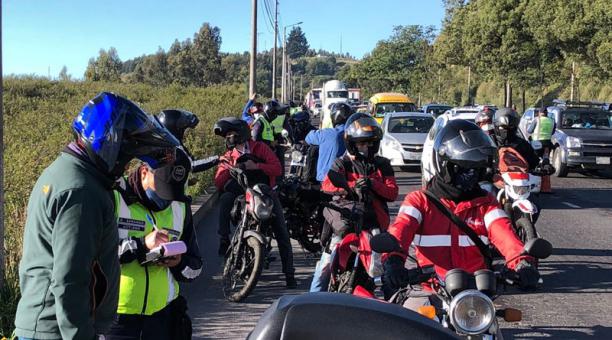 El 14 de diciembre del 202 fue el turno de las motocicletas, pero también hay control en carros. Foto: Euardo Terán / ÚN