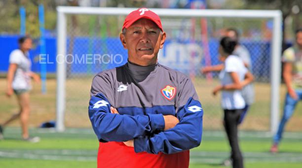 José Villafuerte comandará al elenco militar en la Serie B. Foto: Archivo / ÚN