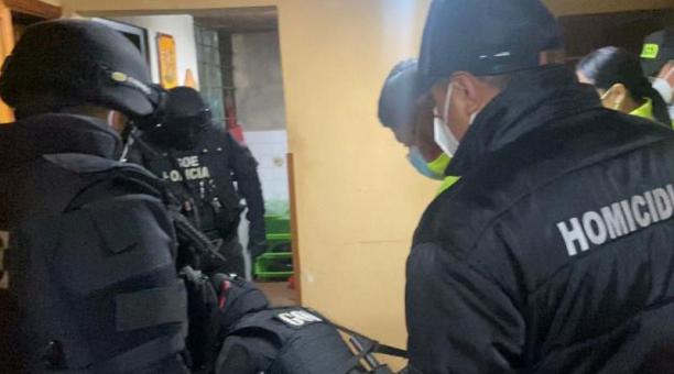 El operativo de detención tuvo lugar a las 03:00 de ayer, en Solanda. Foto: Cortesía de la Policía Nacional