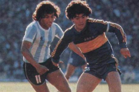 José Muniz jugó en racing y se enfrentó a Diego Maradona cuando el 'Pelusa' jugaba en Boca Juniors. Foto: Cortesía