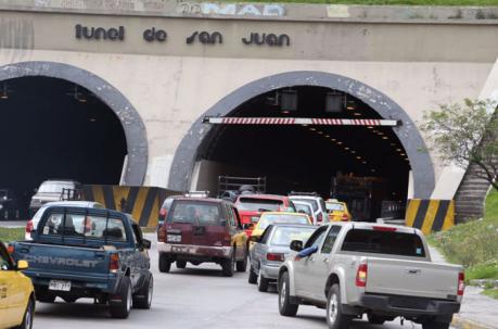 La avenida Occidental en el ingreso al tunel de San Juan en sentido norte a sur. Foto: ÚN