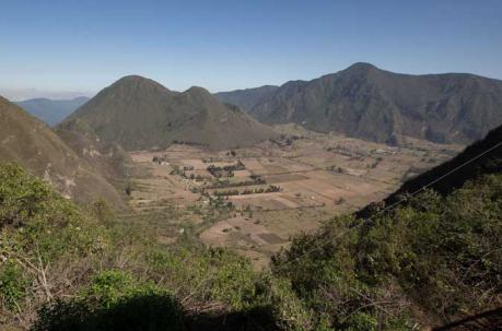 Vista del cráter del Volcán Pululahua, una atracción turística a 27 km al norte de Quito. Foto: AFP