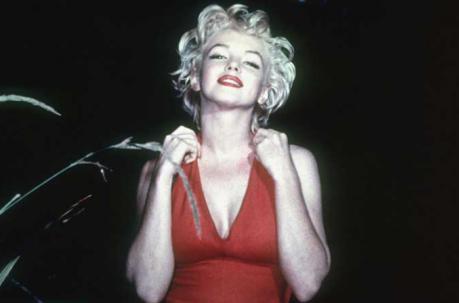 9.- Marilyn Monroe: La actriz y símbolo sexual estadounidense ocupó el noveno lugar. La rubia le cantó el 'cumpleaños feliz' al presidente de los Estados Unidos.