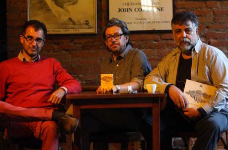 Autores del libro 25 años del Pobre Diablo, En la foto Juan Barragan, Rafael Barriga y Pepe Avilés